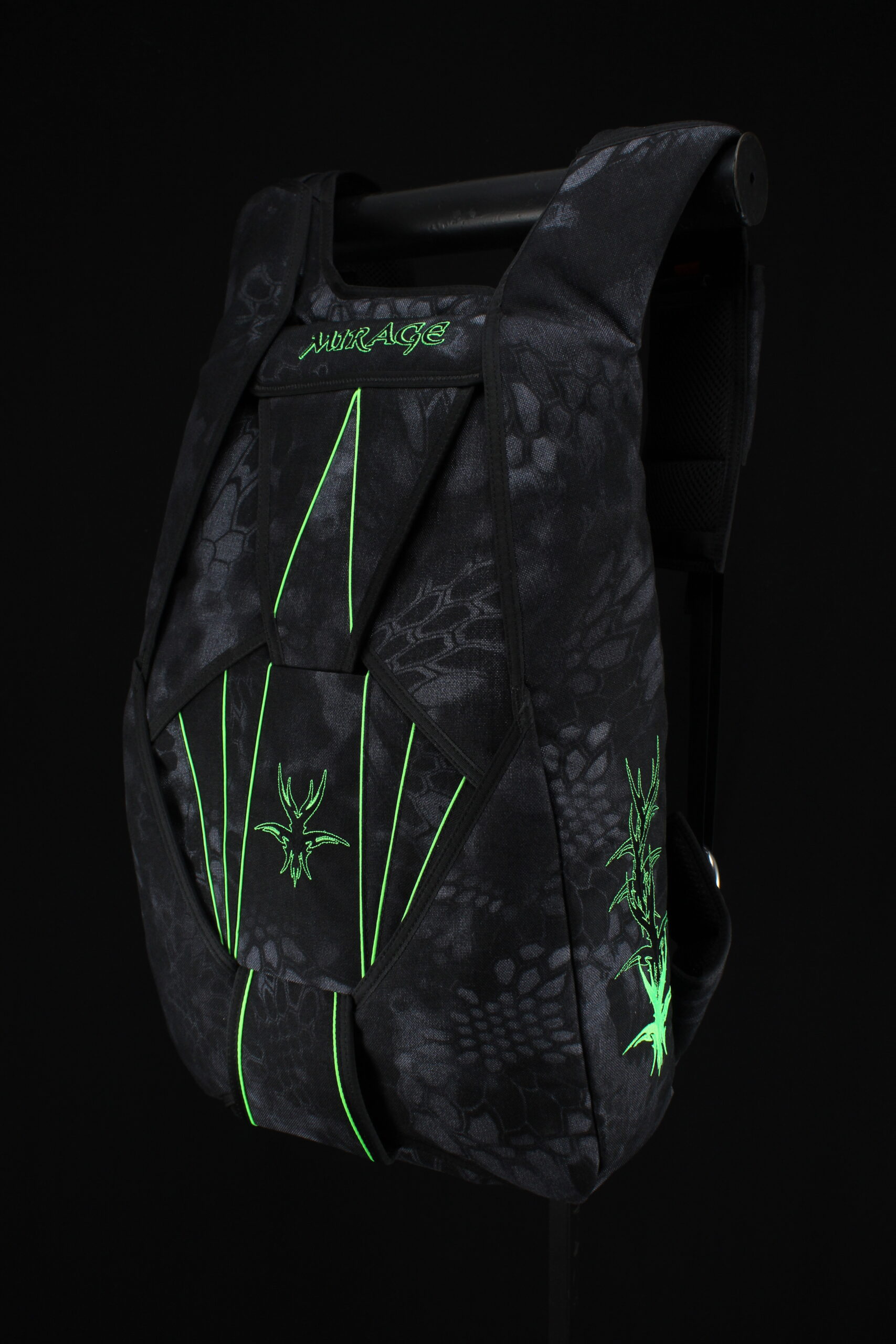 G4.2 M5 #38407978 - Image 2