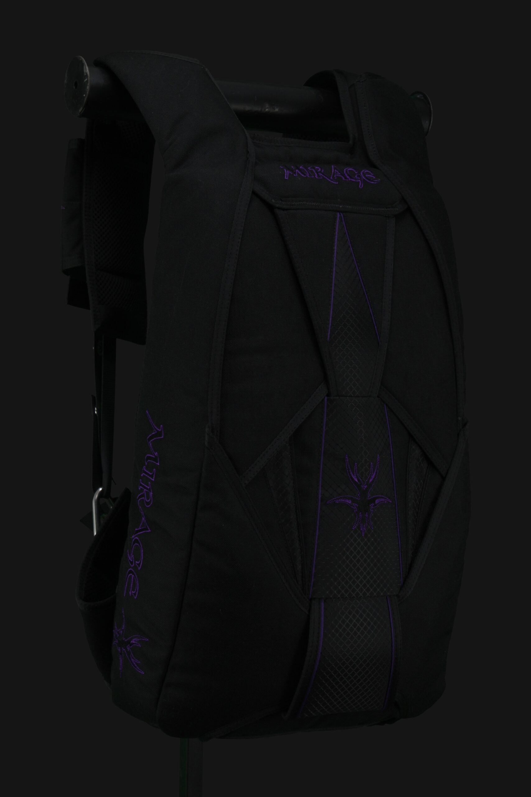 G4.2 M4M #94932597 - Image 2