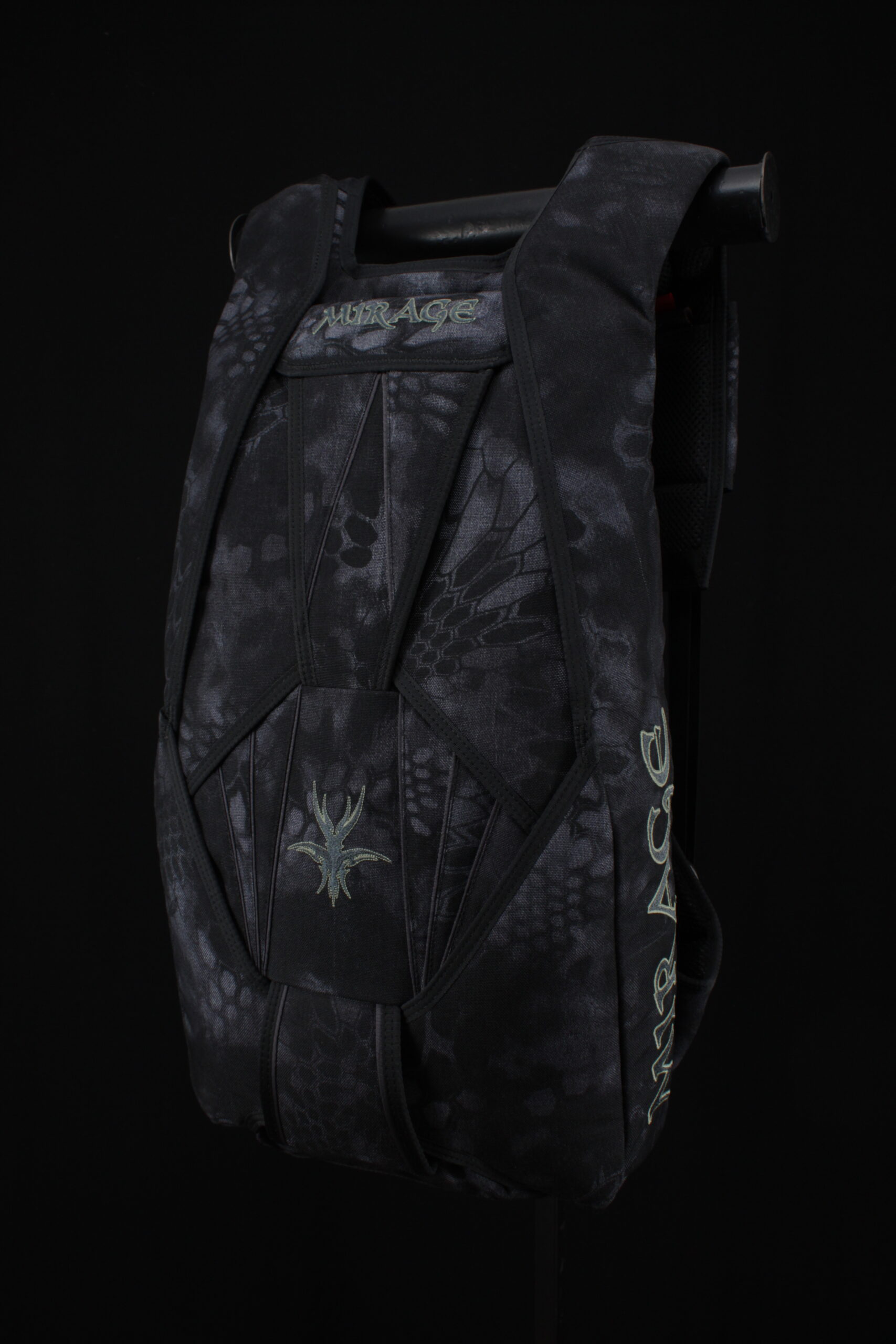 G4.2 M4L #32760179 - Image 2