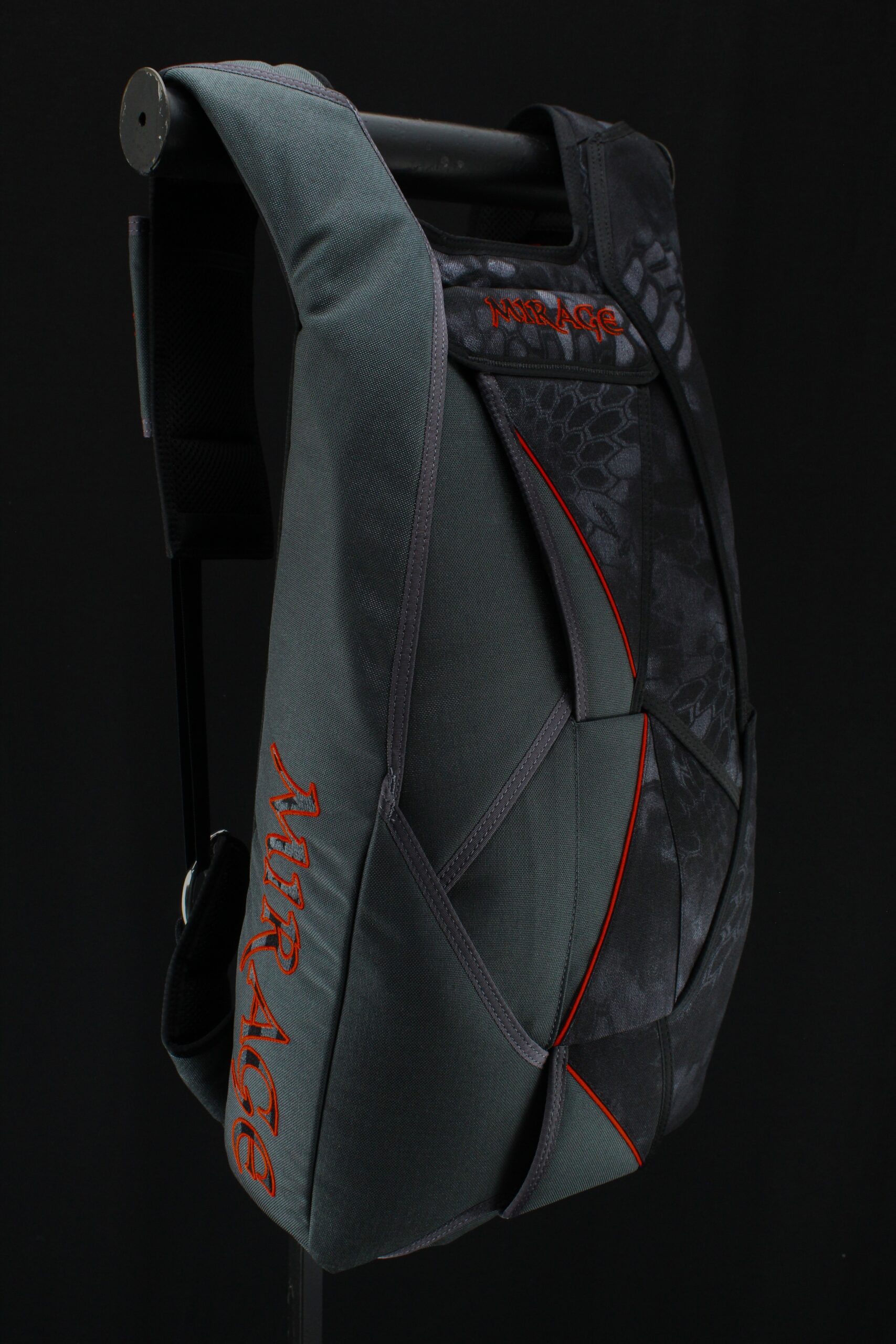 G4.2 M4L #60862265 - Image 2