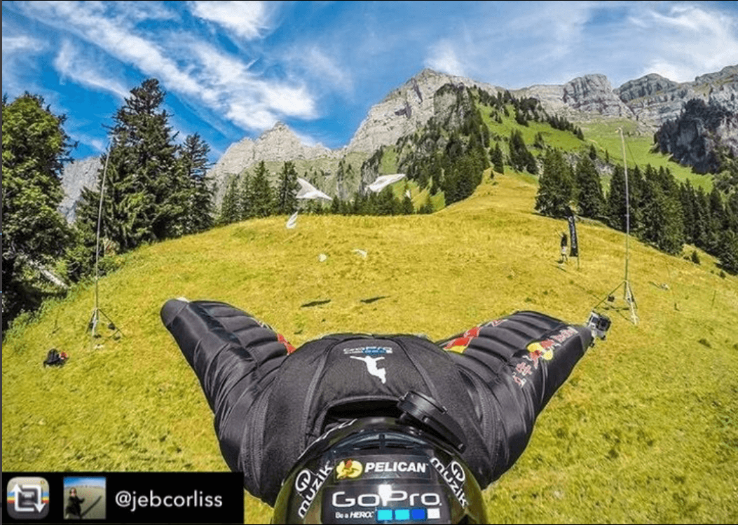 Flying in the mountains Flying in the mountains